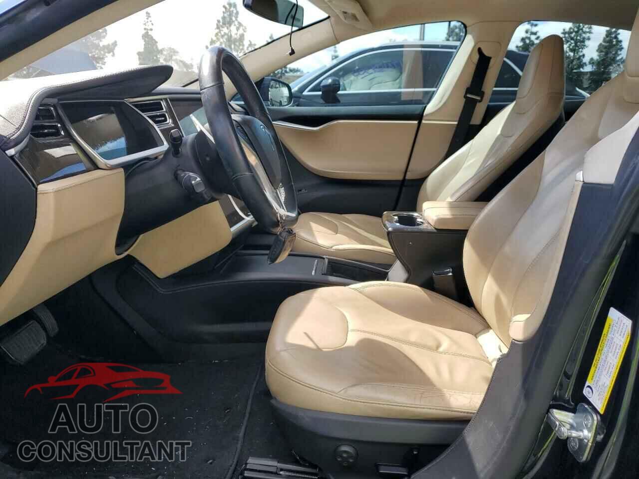 TESLA MODEL S 2013 - 5YJSA1CN1DFP08574