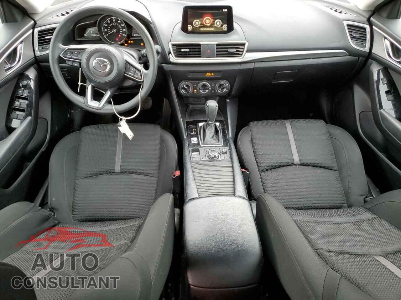MAZDA 3 2017 - 3MZBN1U75HM101113