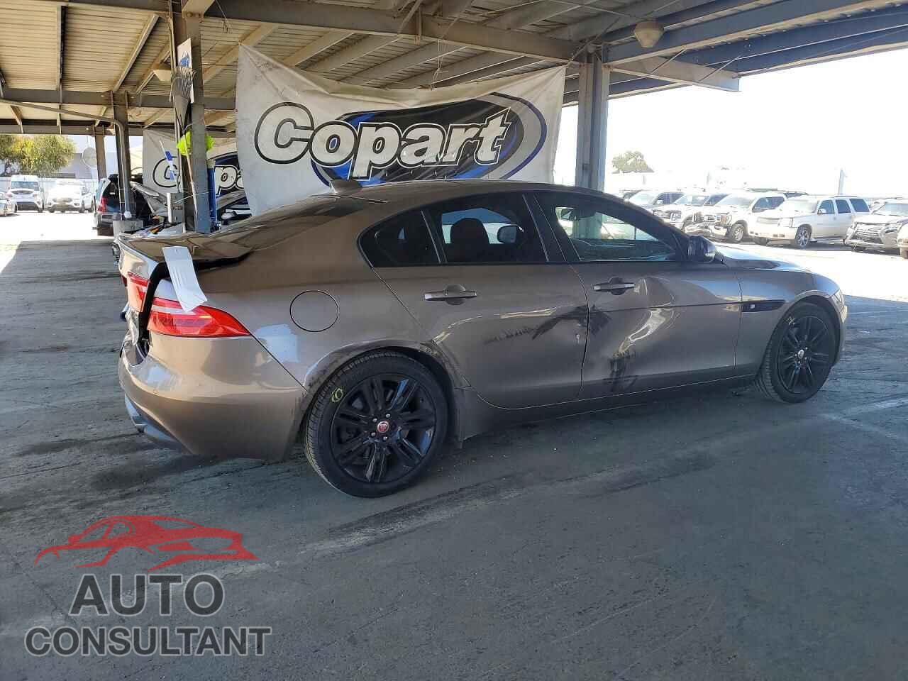 JAGUAR XE 2017 - SAJAE4BG5HA970778