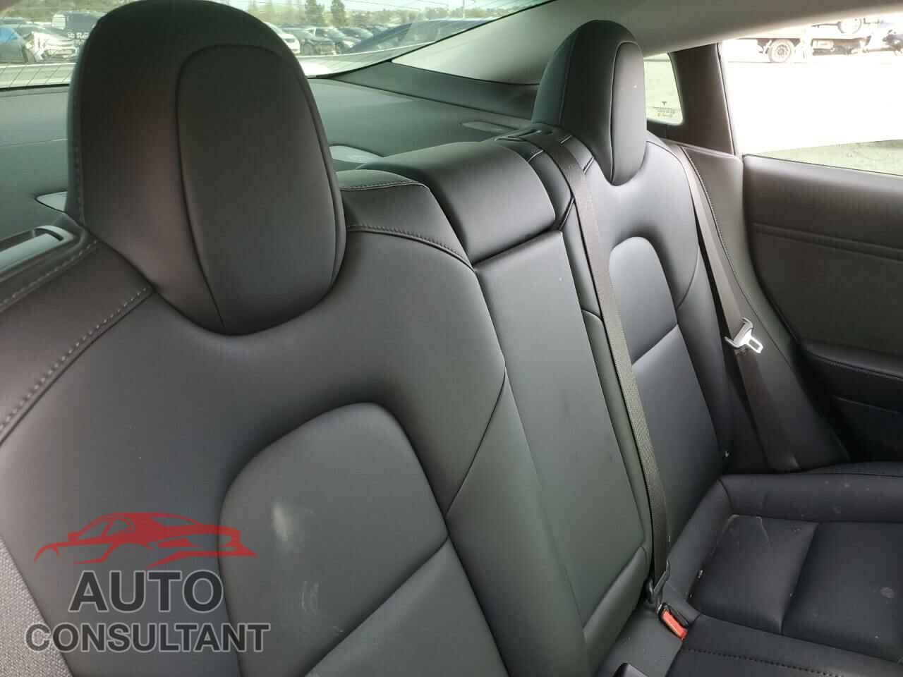 TESLA MODEL 3 2018 - 5YJ3E1EB7JF089096