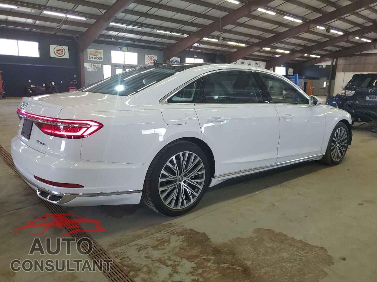 AUDI A8 2019 - WAU8DAF86KN005765
