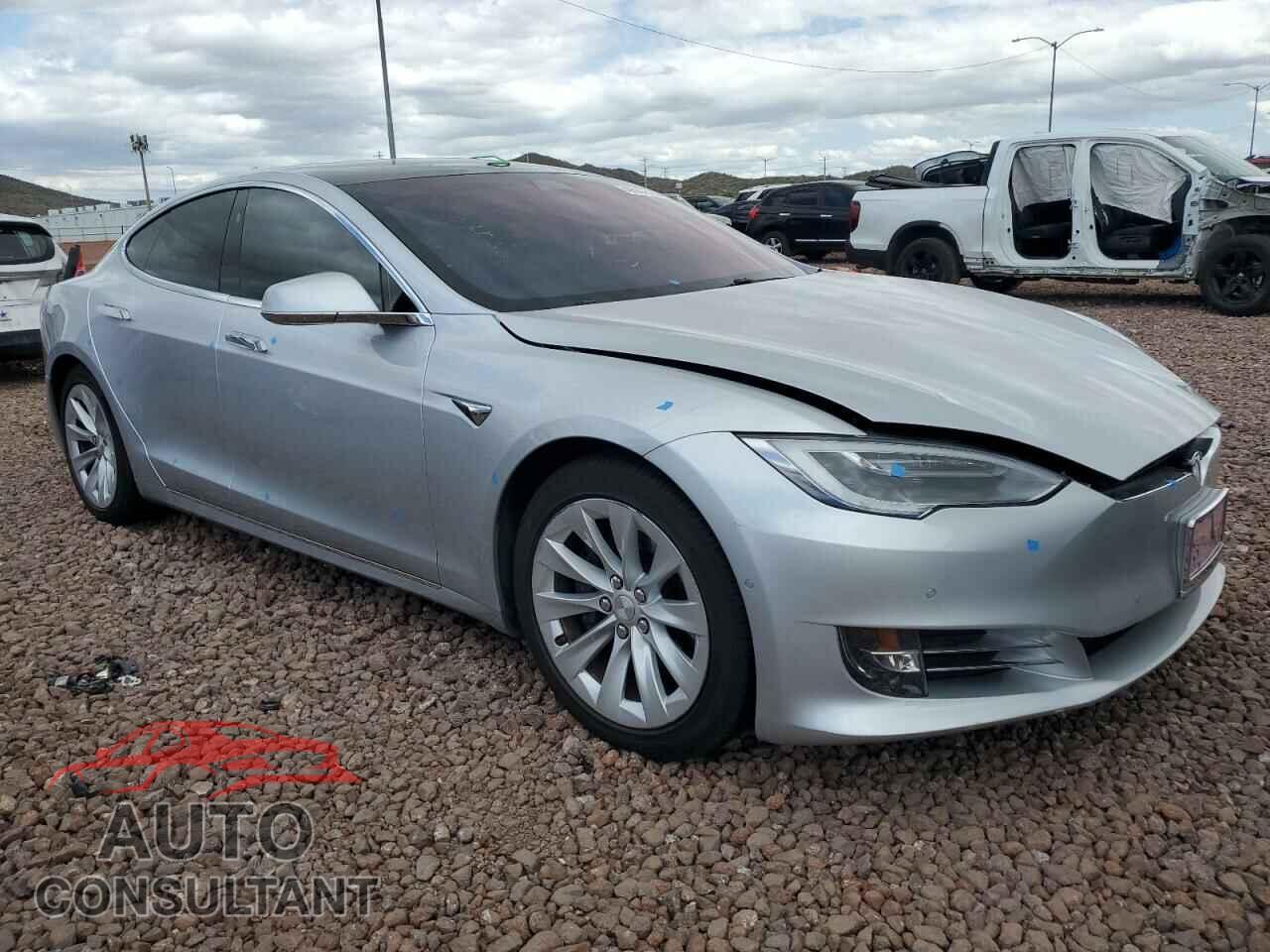 TESLA MODEL S 2017 - 5YJSA1E20HF228874