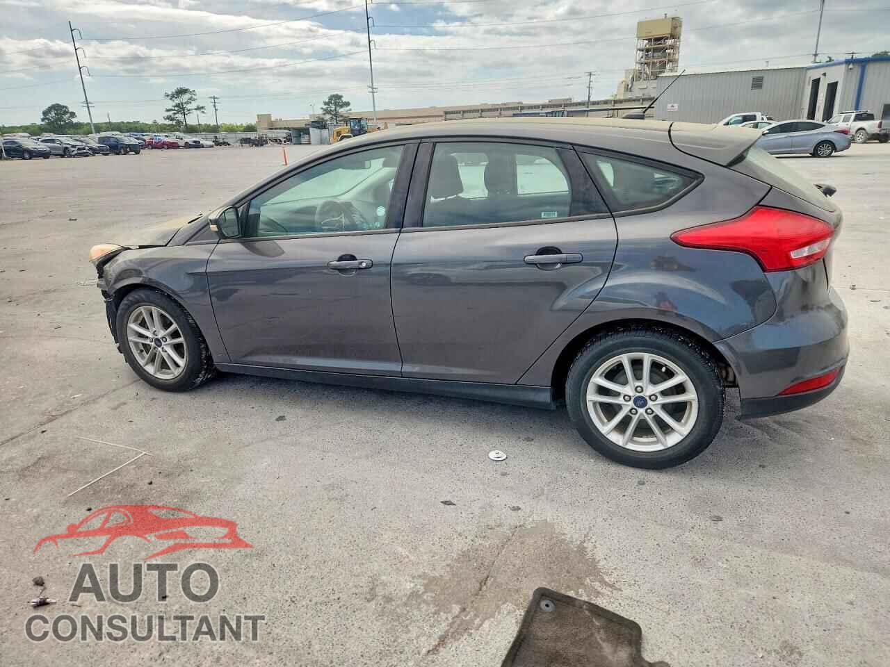 FORD FOCUS 2017 - 1FADP3K28HL259574