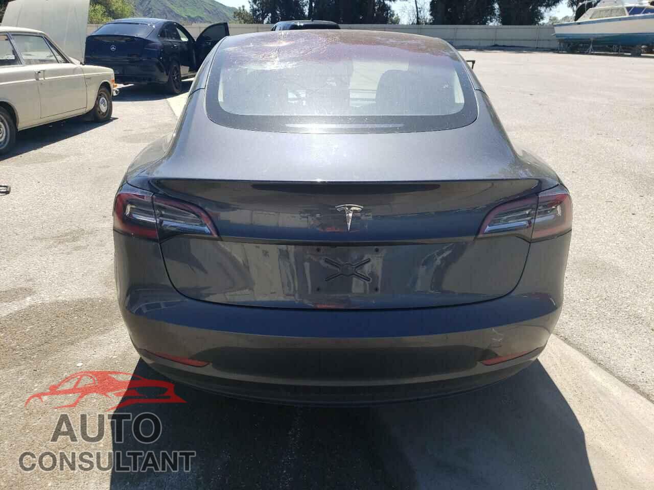 TESLA MODEL 3 2017 - 5YJ3E1EA3HF001727