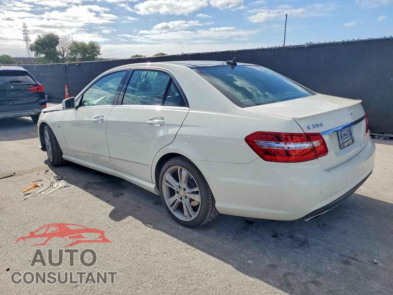 MERCEDES-BENZ E-CLASS 2012 - WDDHF8JB5CA615244