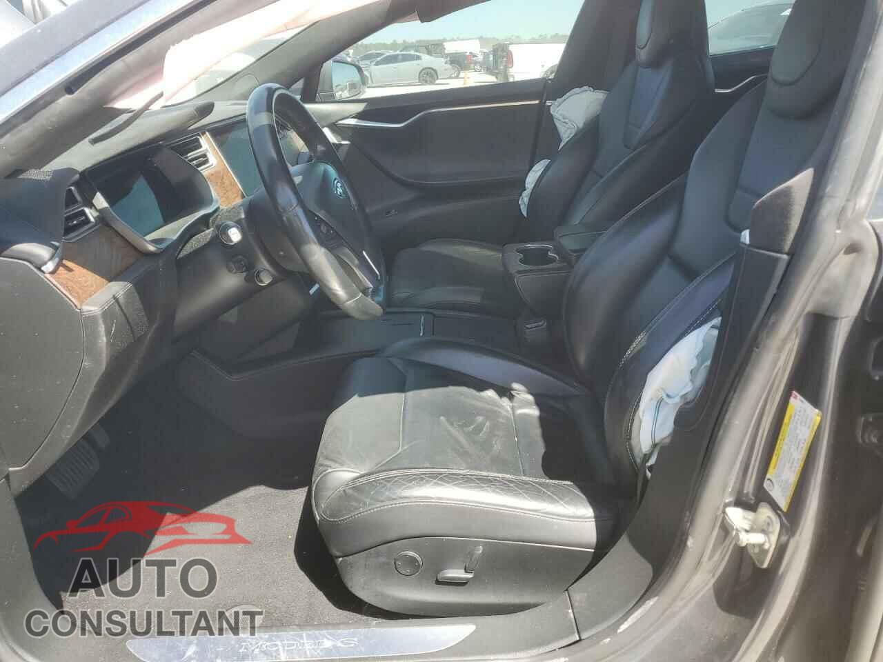TESLA MODEL S 2017 - 5YJSA1E20HF194600