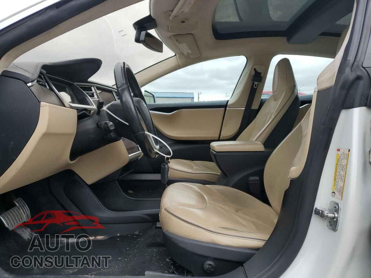TESLA MODEL S 2014 - 5YJSA1H17EFP29470