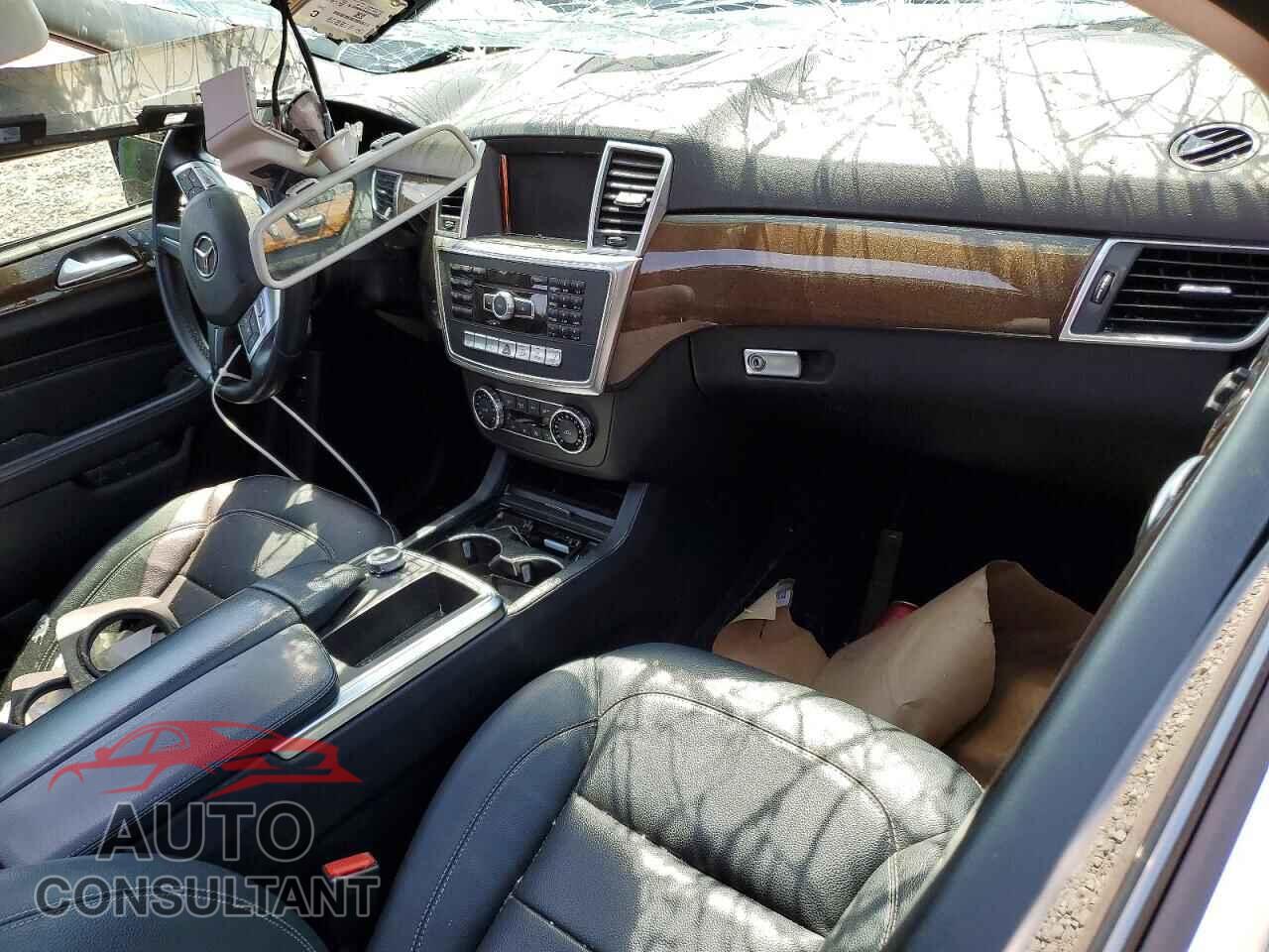 MERCEDES-BENZ M-CLASS 2012 - 4JGDA2EB9CA028698