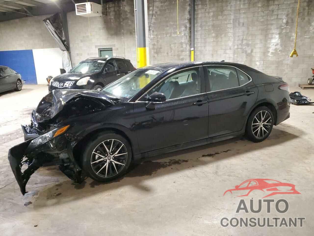 TOYOTA CAMRY 2024 - 4T1G11AK3RU236175