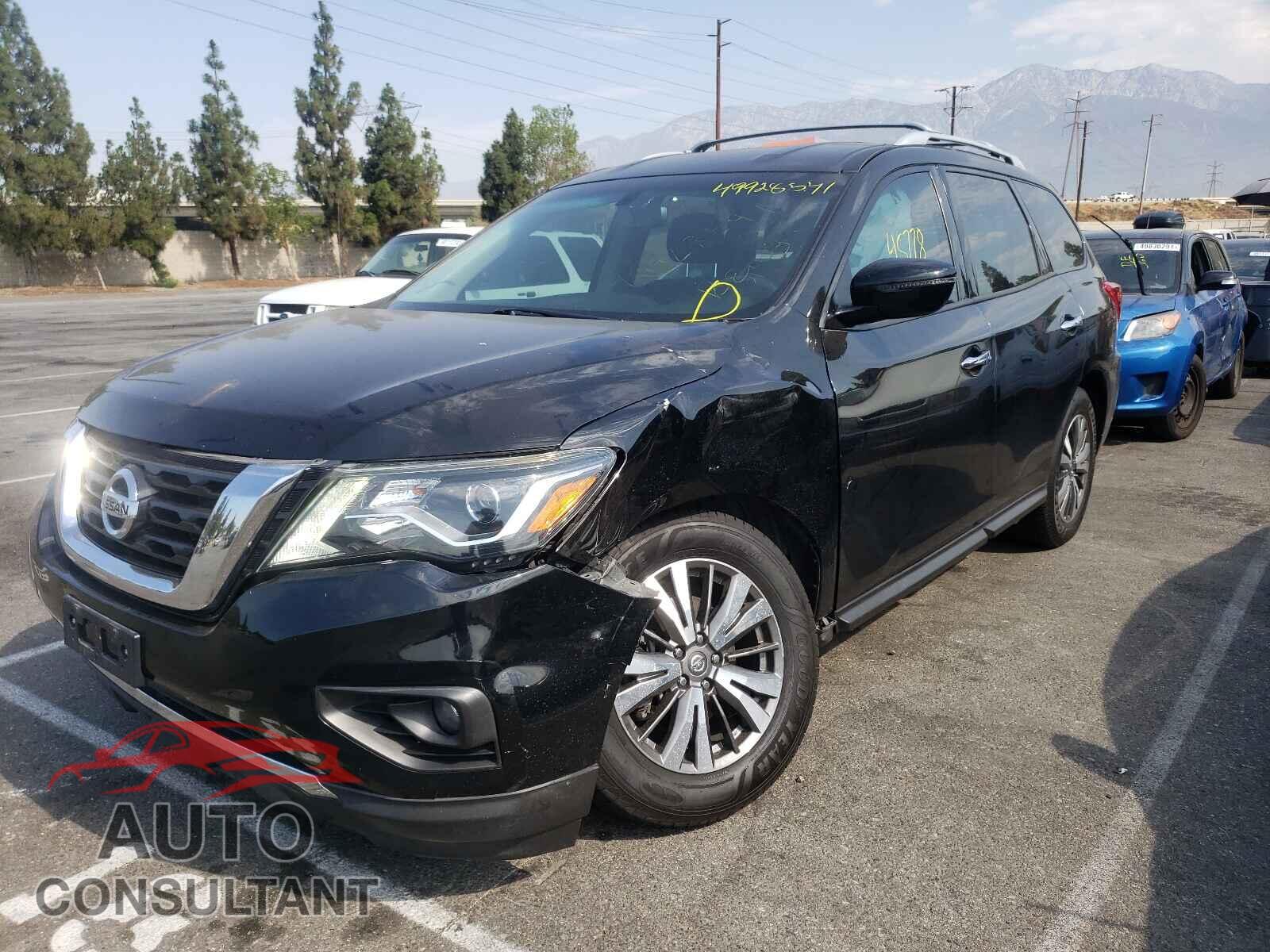 NISSAN PATHFINDER 2017 - 5N1DR2MN6HC670179
