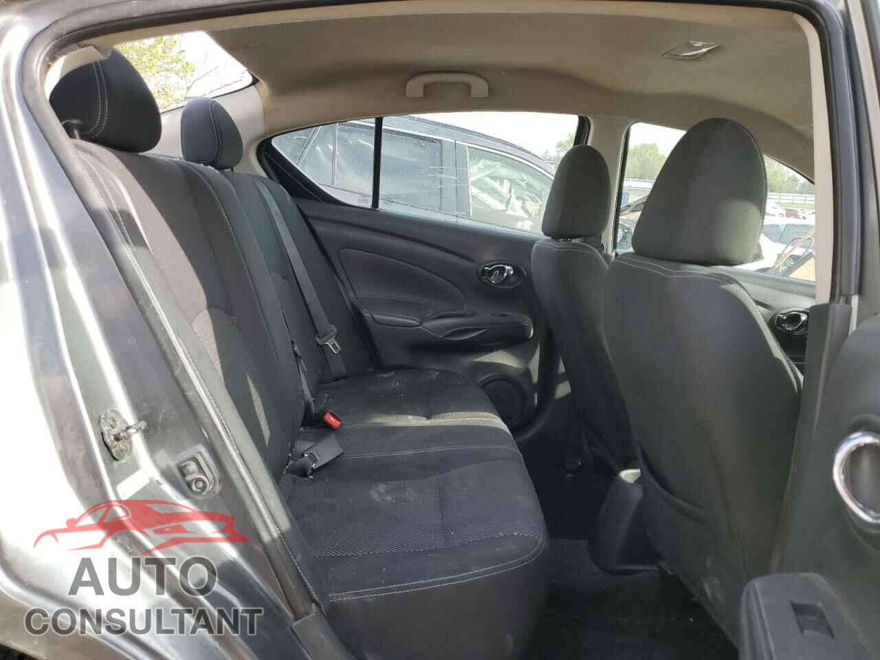 NISSAN VERSA 2017 - 3N1CN7AP3HL802126