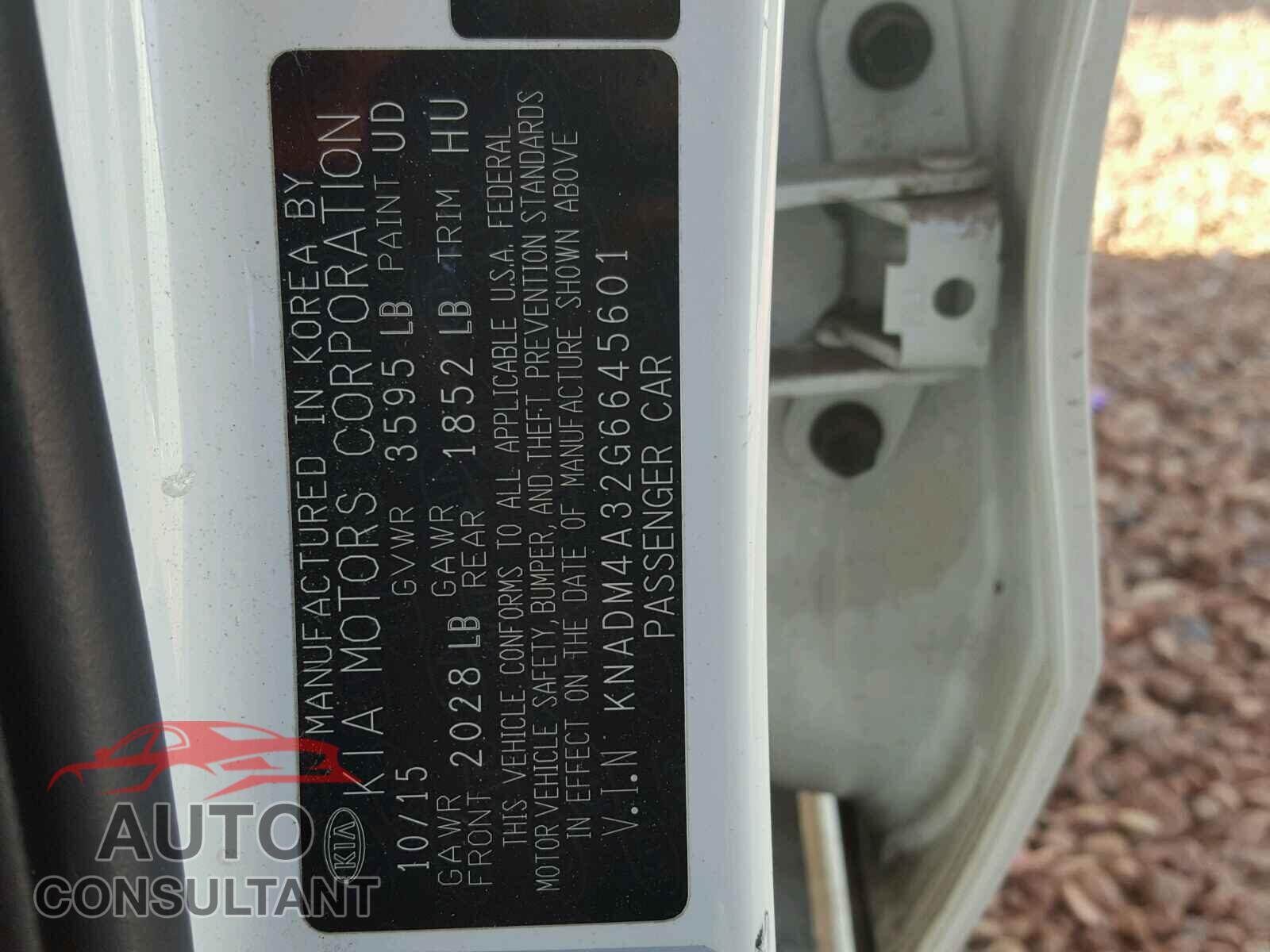 KIA RIO 2016 - KNADM4A32G6645601