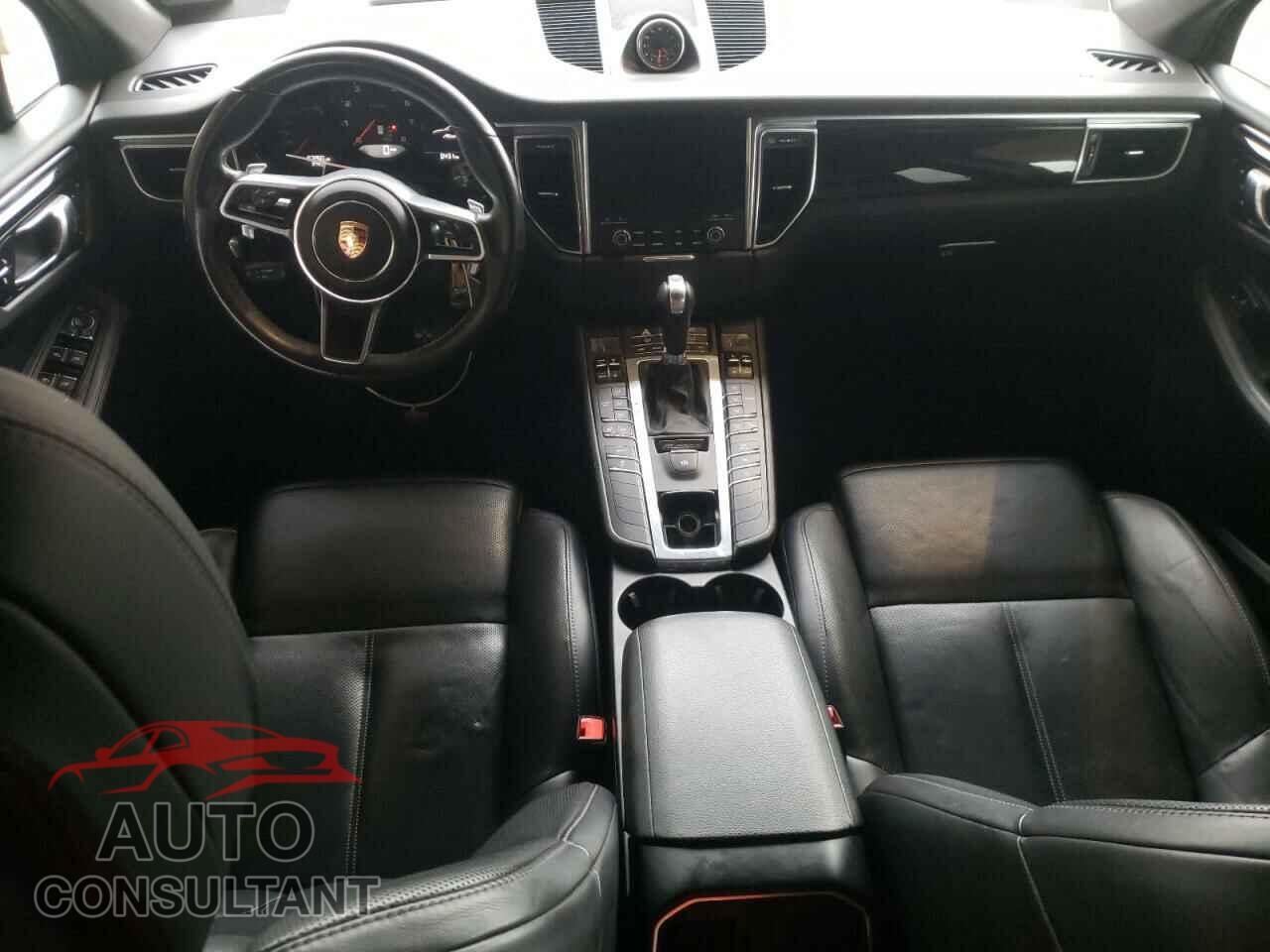 PORSCHE MACAN 2017 - WP1AA2A59HLB83060