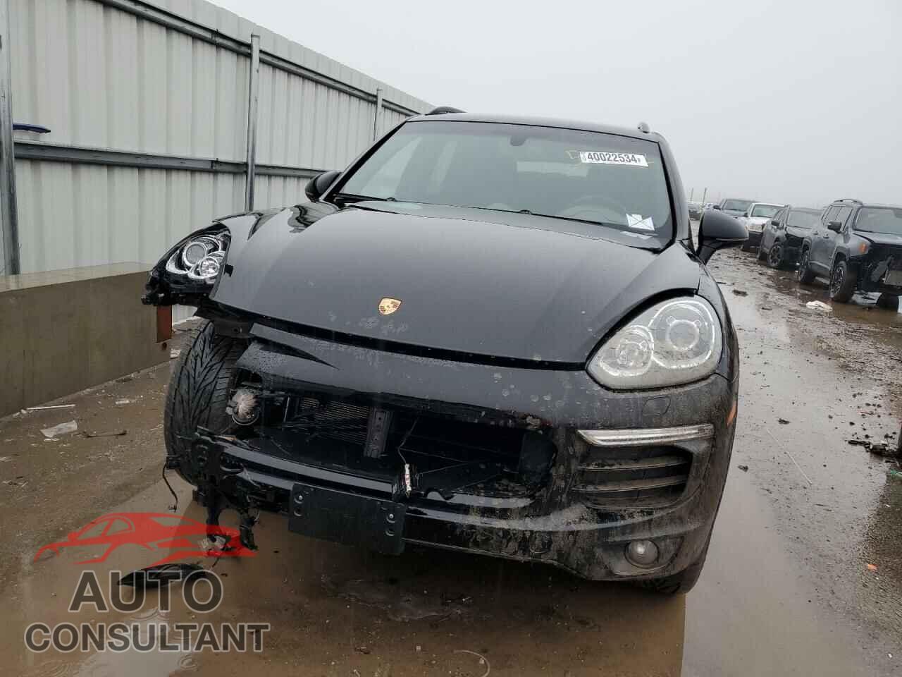 PORSCHE CAYENNE 2017 - WP1AA2A25HKA87552