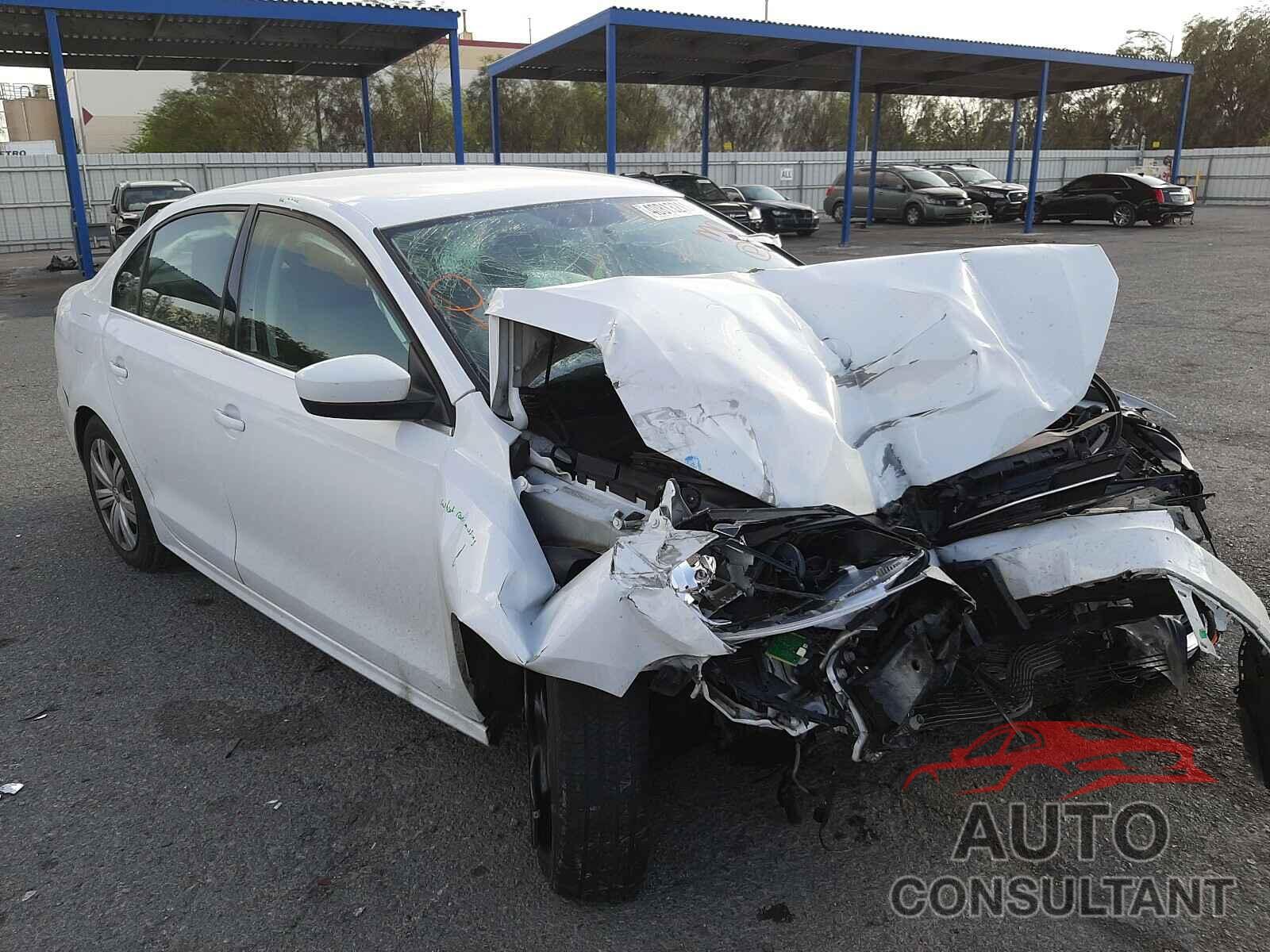 VOLKSWAGEN JETTA 2017 - 3VW2B7AJ7HM370547