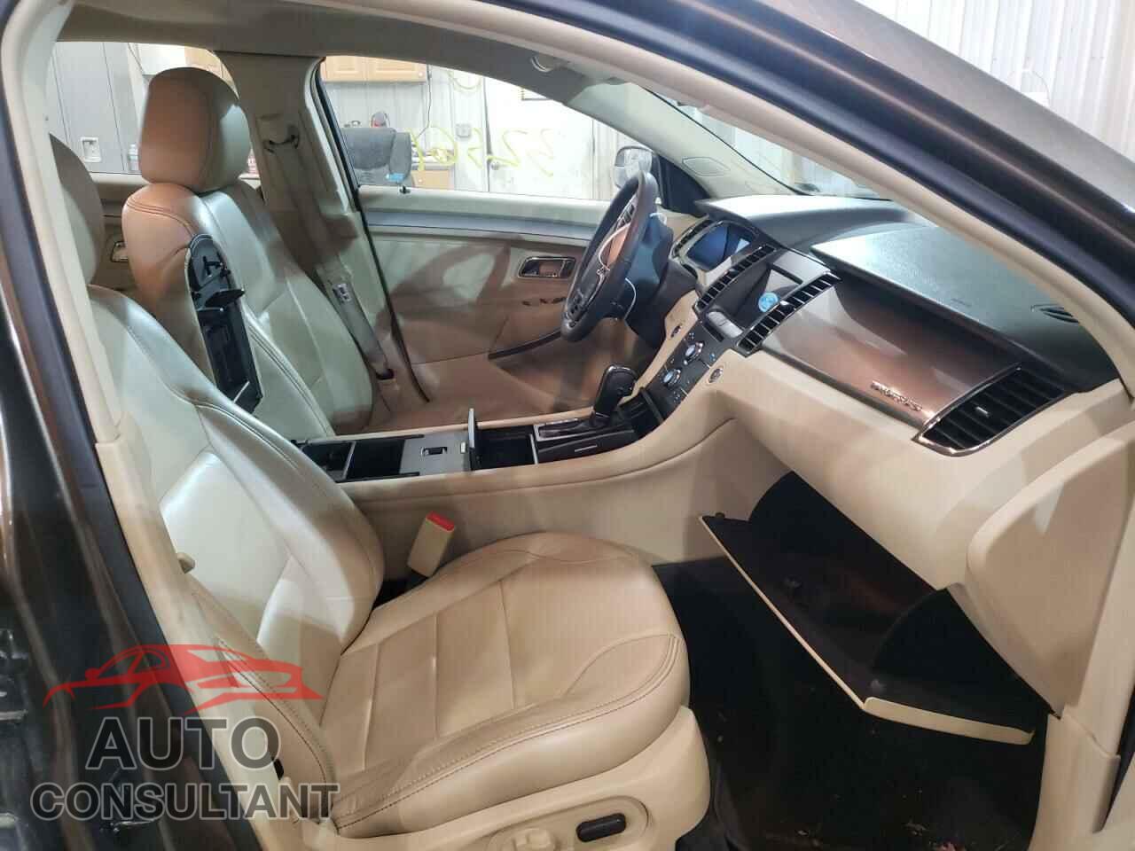 FORD TAURUS 2016 - 1FAHP2E89GG149040