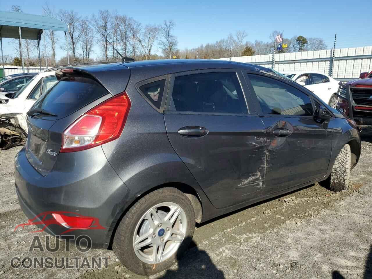 FORD FIESTA 2018 - 3FADP4EJ1JM106984