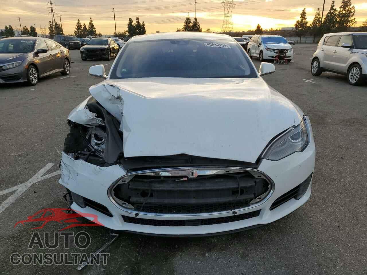 TESLA MODEL S 2016 - 5YJSA1E2XGF122852