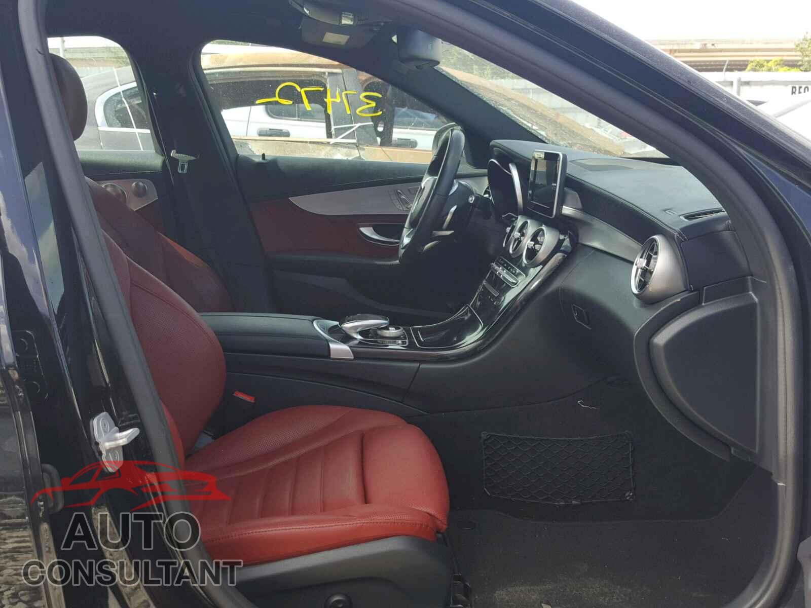 MERCEDES-BENZ C CLASS 2015 - 55SWF4JB9FU088409