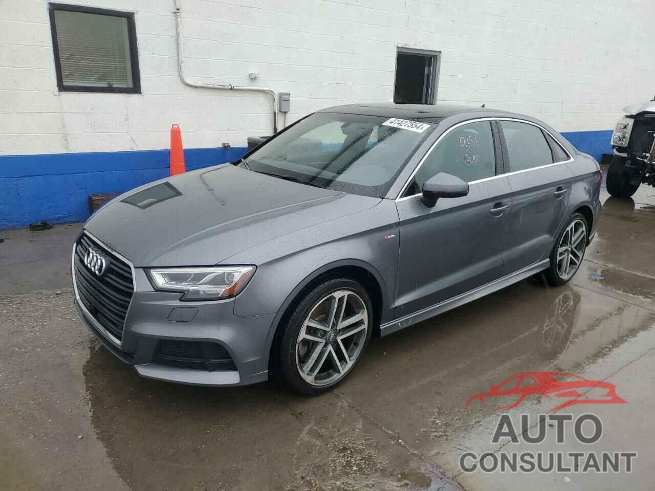 AUDI A3 2019 - WAUJEGFF5K1019762