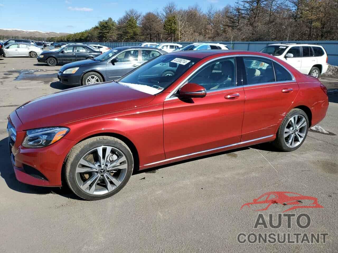 MERCEDES-BENZ C-CLASS 2018 - 55SWF4KB0JU281569