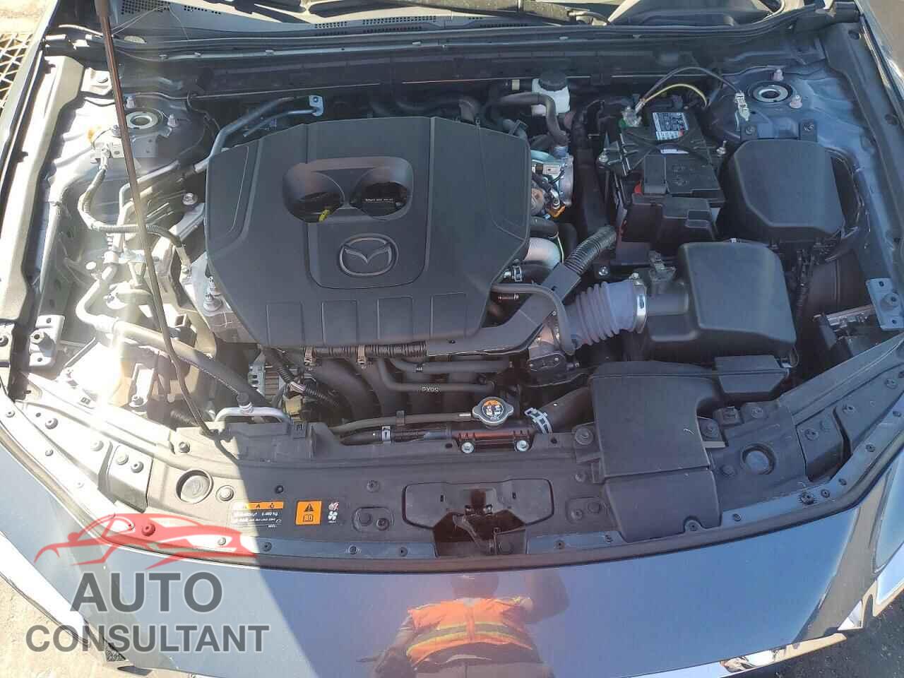 MAZDA 3 2023 - 3MZBPACM4PM373460