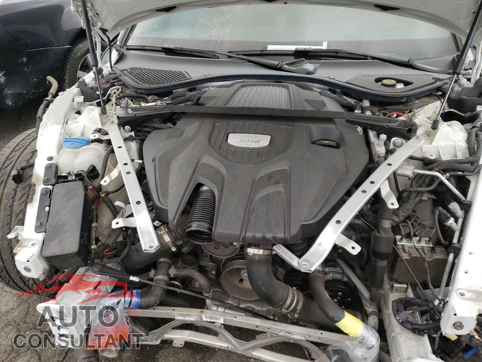PORSCHE PANAMERA 2017 - WP0AA2A78HL101886
