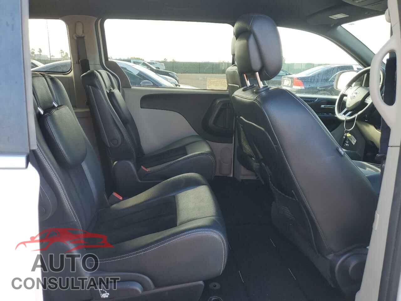 DODGE CARAVAN 2018 - 2C4RDGCG8JR298107