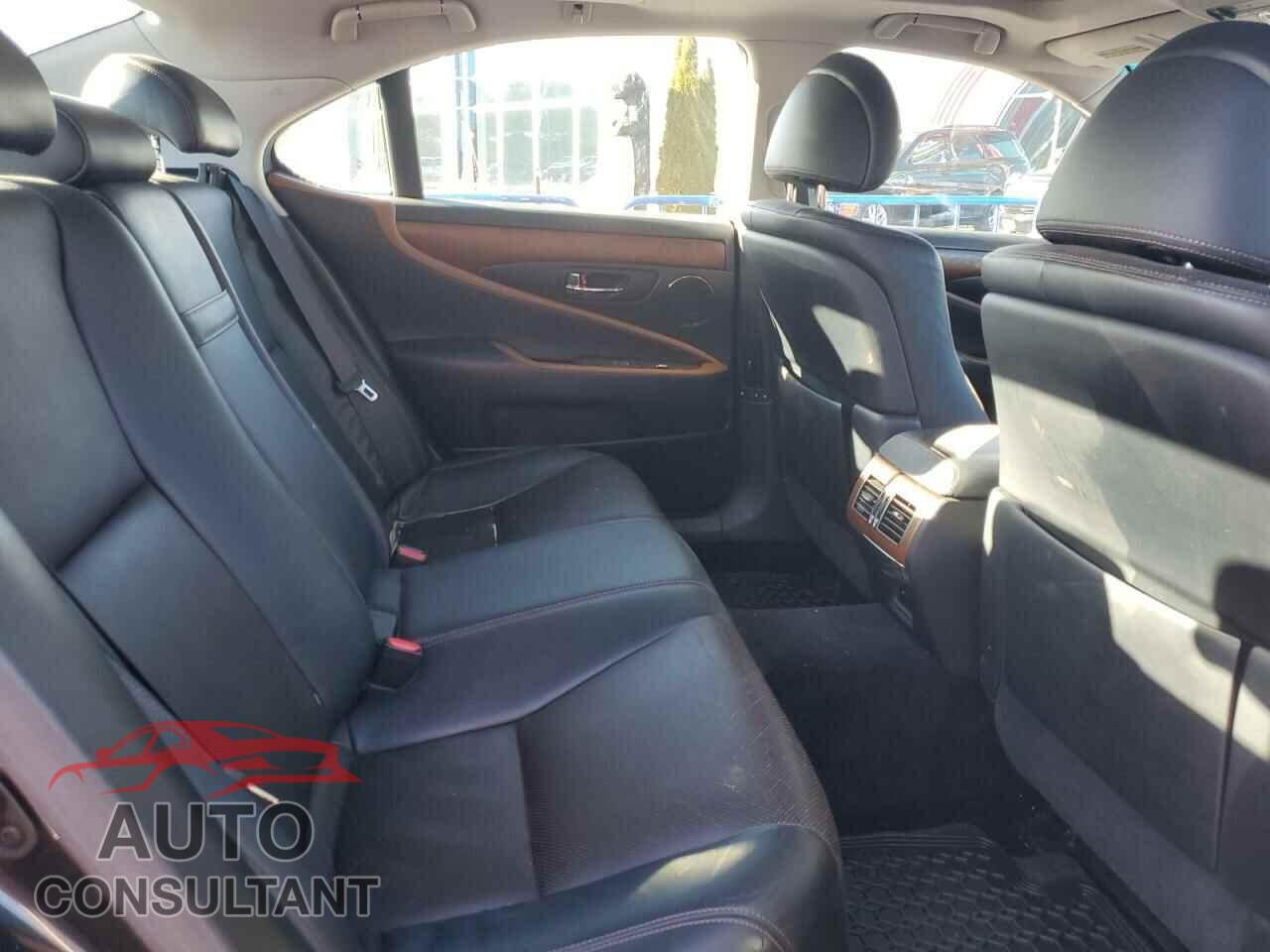 LEXUS LS460 2011 - JTHCL5EFXB5011624