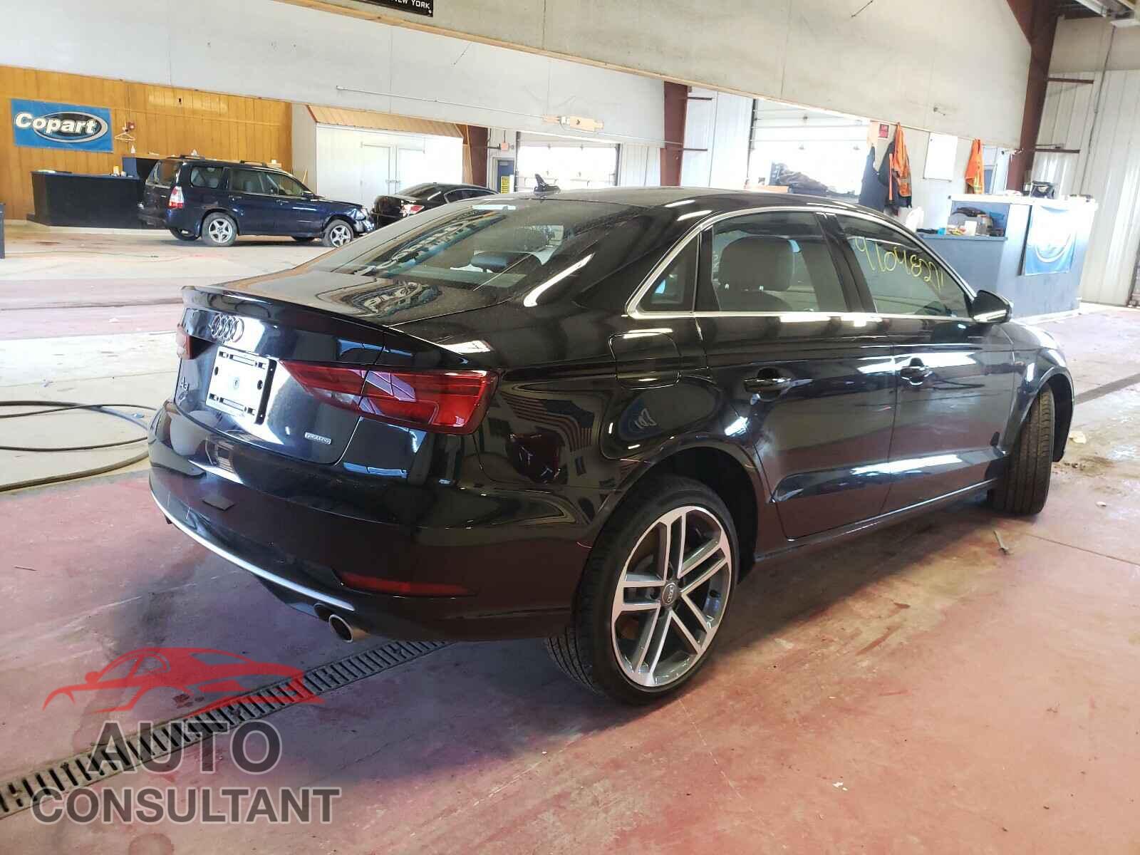 AUDI A3 2019 - WAUBEGFF0KA113729