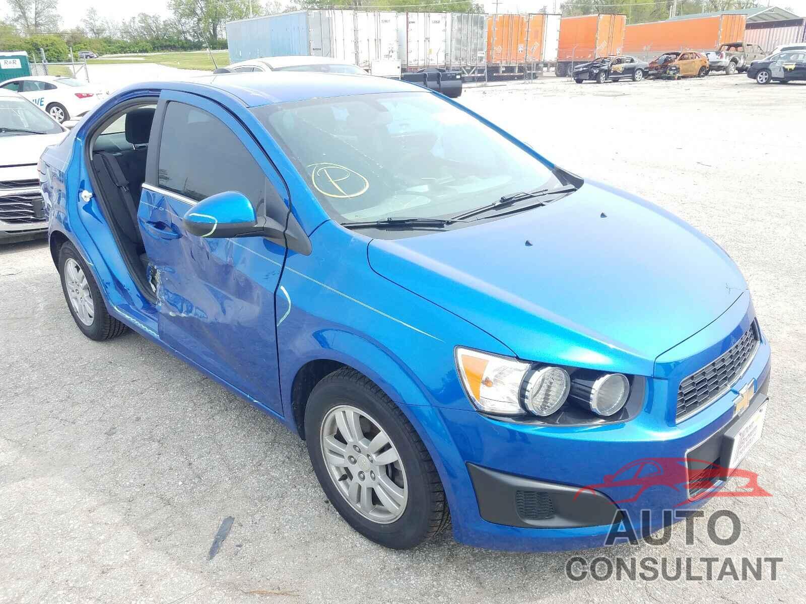 CHEVROLET SONIC 2016 - 1G1JC5SH2G4179262