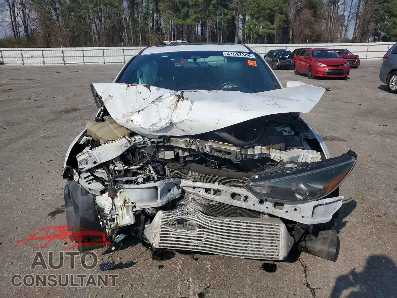 FORD FOCUS 2015 - 1FADP3L93FL259331