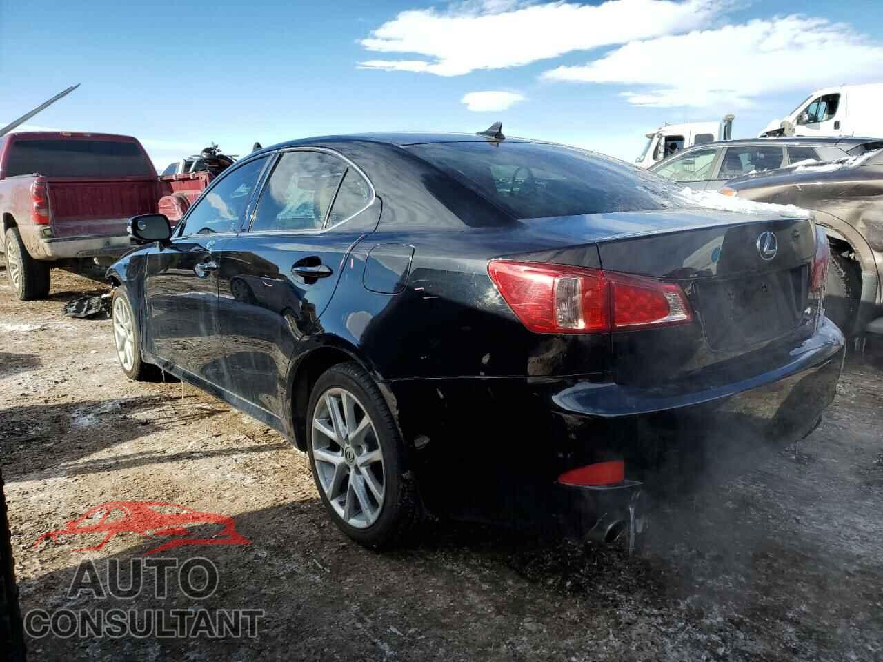 LEXUS IS 2011 - JTHCF5C20B5052187