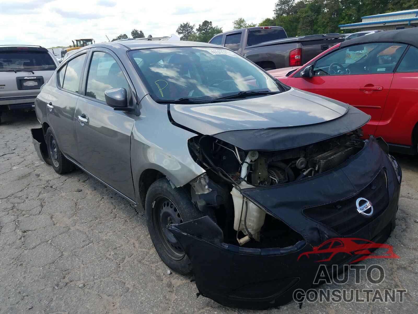 NISSAN VERSA 2016 - 3N1CN7AP6GL901781