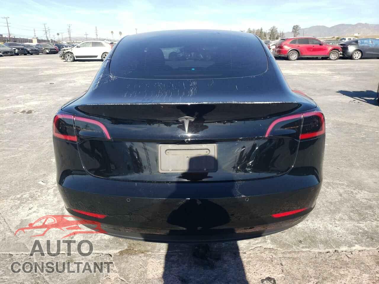 TESLA MODEL 3 2021 - 5YJ3E1EA2MF997399