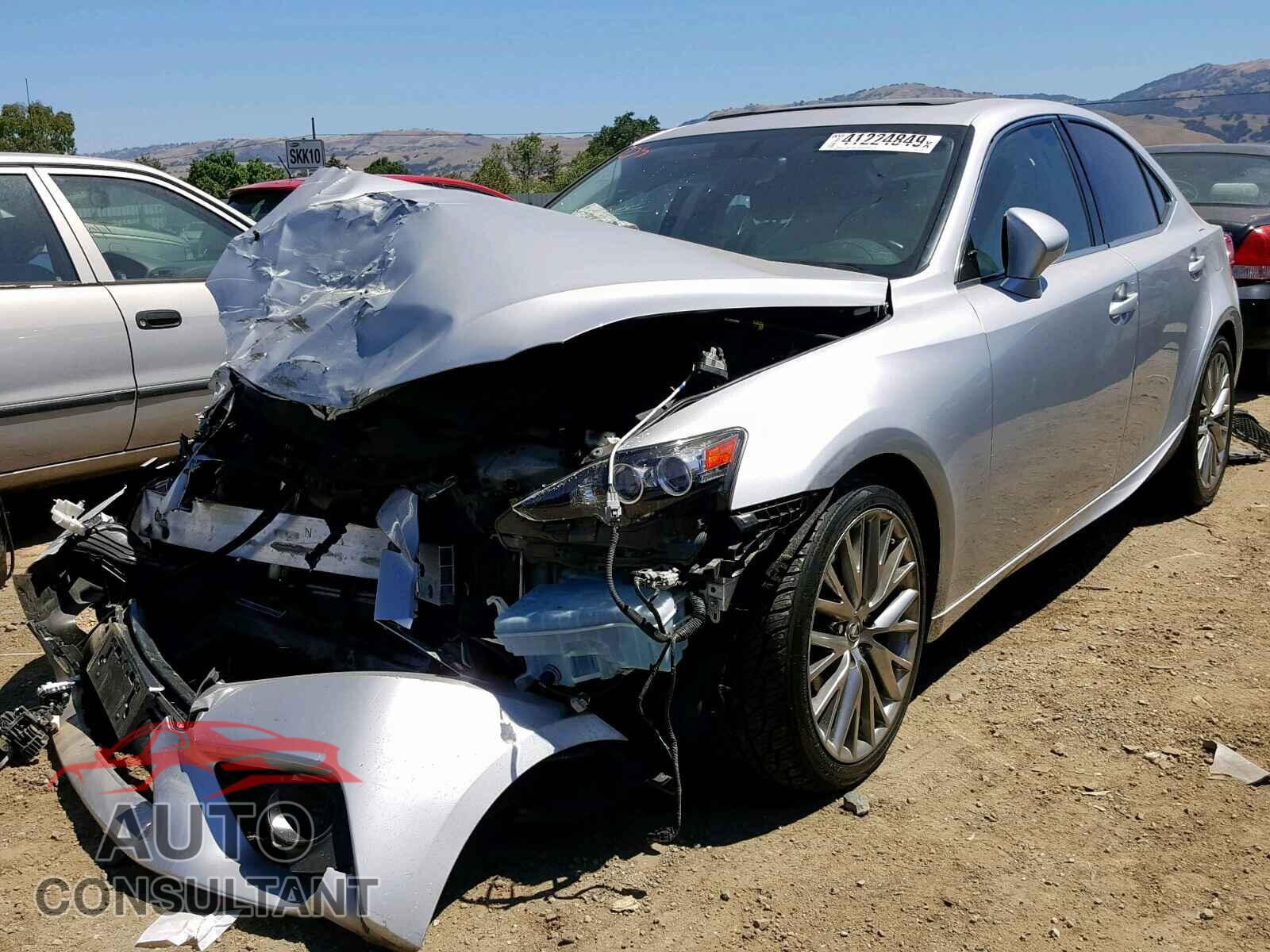 LEXUS IS 250 2015 - JTHBF1D24F5071138