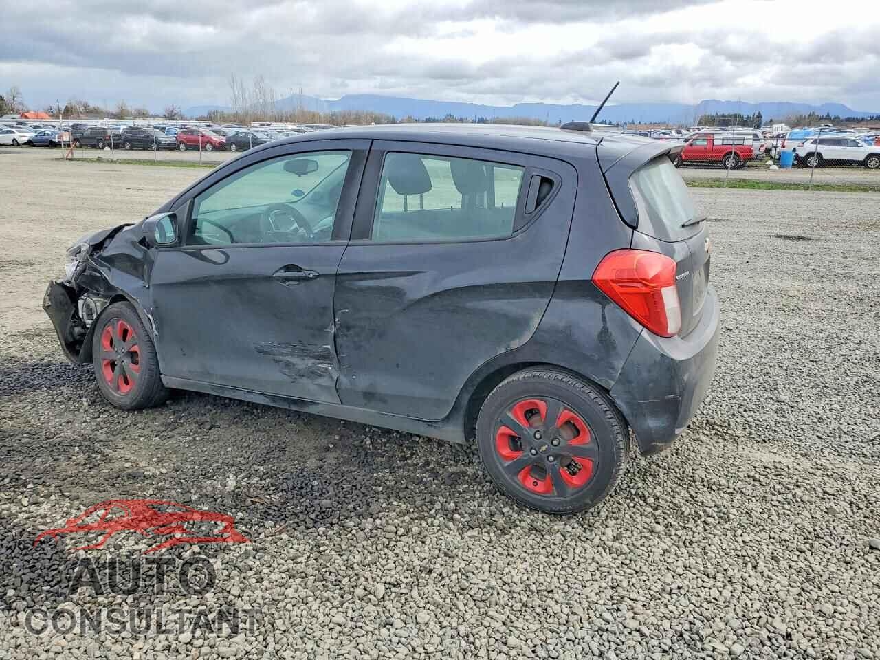 CHEVROLET SPARK 2018 - KL8CD6SA0JC443039