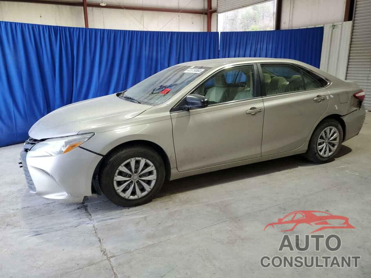 TOYOTA CAMRY 2016 - 4T4BF1FK5GR521404