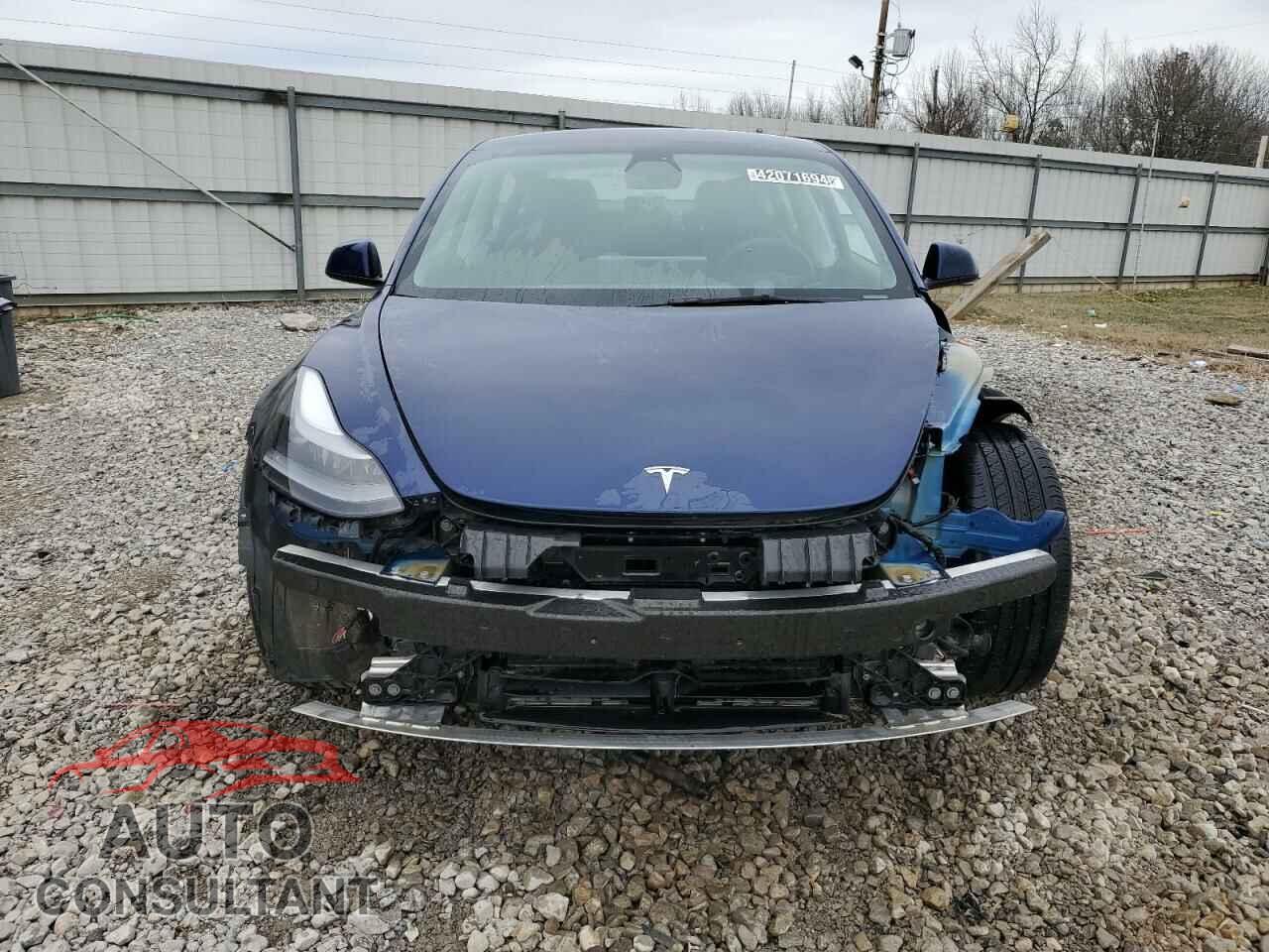 TESLA MODEL 3 2022 - 5YJ3E1EA5NF369855