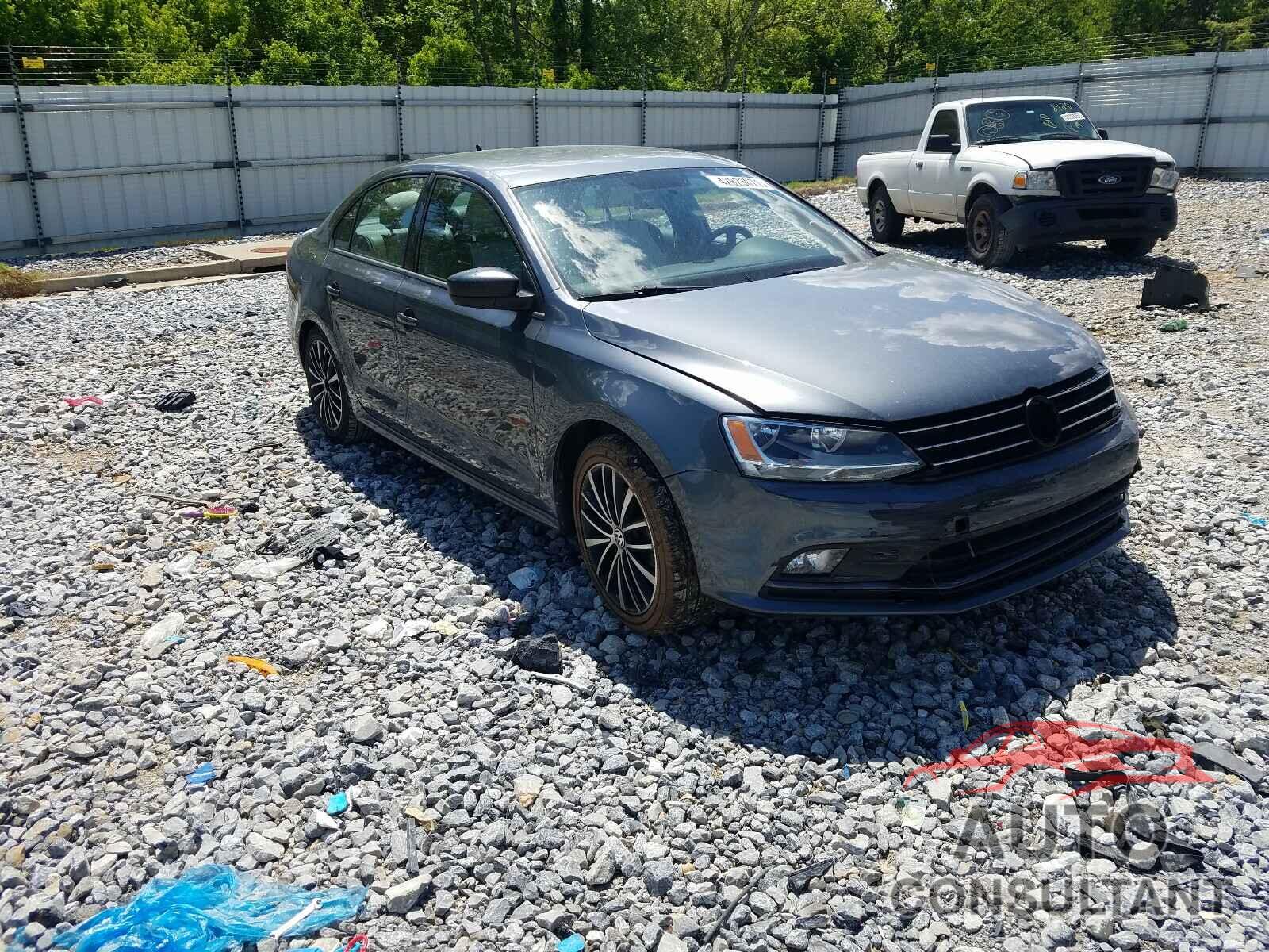 VOLKSWAGEN JETTA 2016 - 3VWD17AJ8GM418891