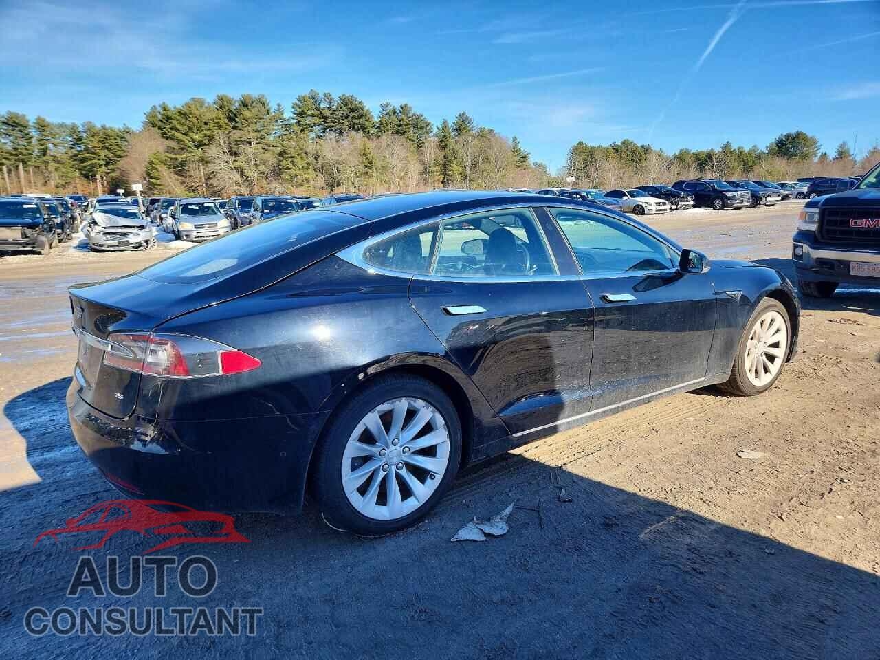 TESLA MODEL S 2017 - 5YJSA1E17HF177834