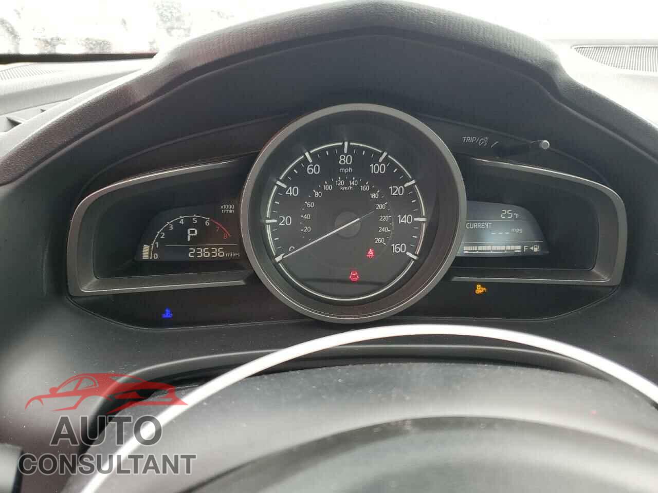 MAZDA 3 2018 - 3MZBN1V34JM260108