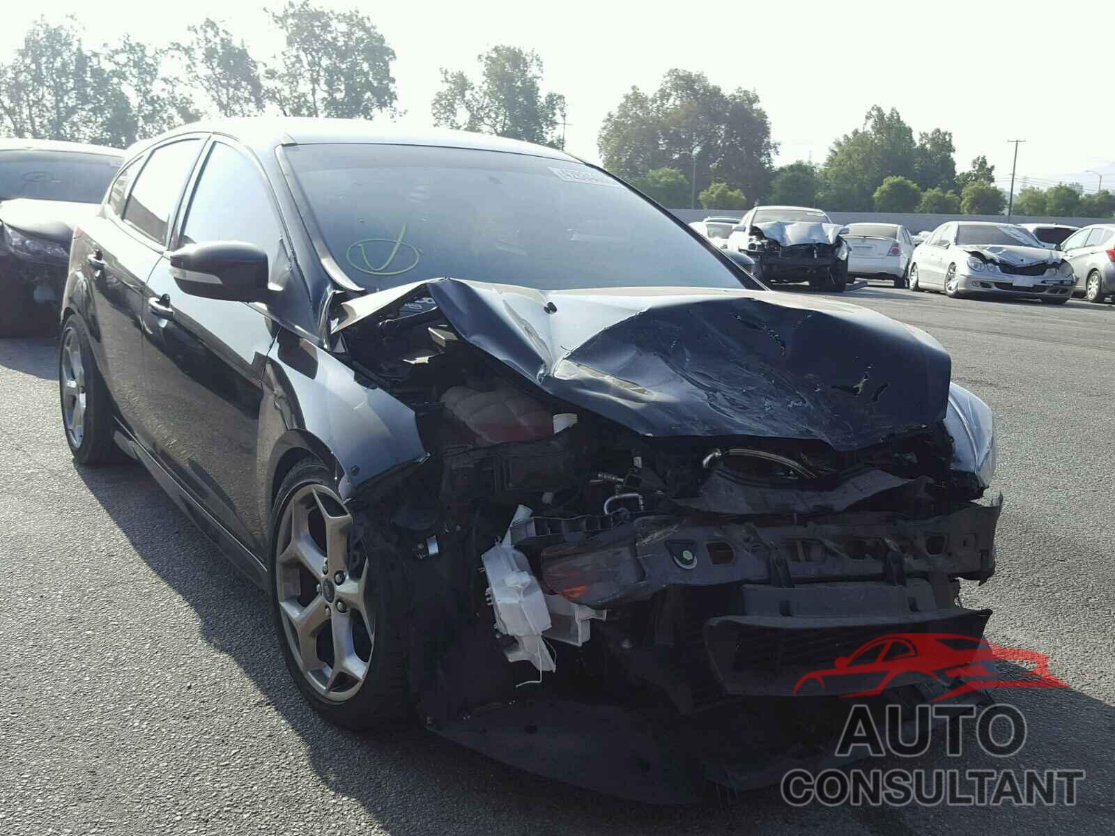 FORD FOCUS 2016 - 1FADP3L93GL254342