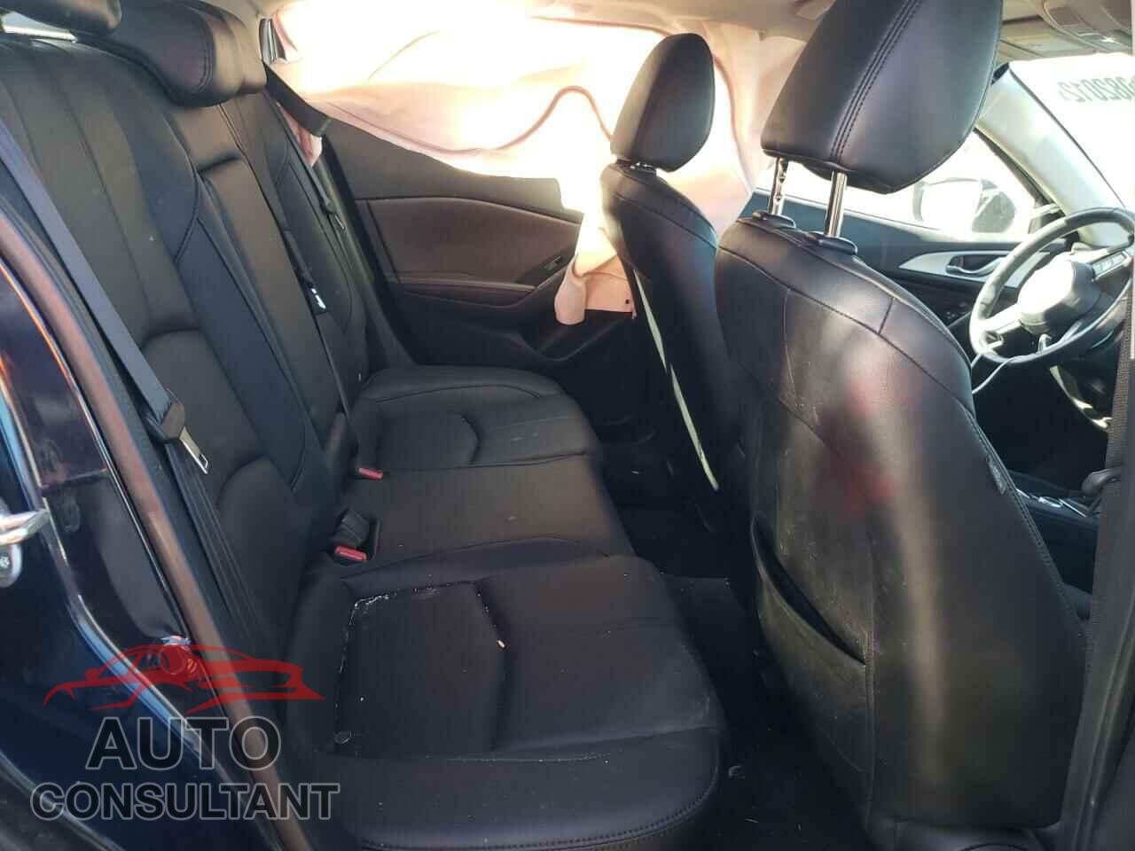 MAZDA 3 2017 - JM1BN1L33H1127885