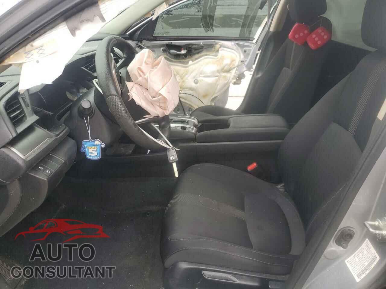 HONDA CIVIC 2018 - 2HGFC2F59JH562431