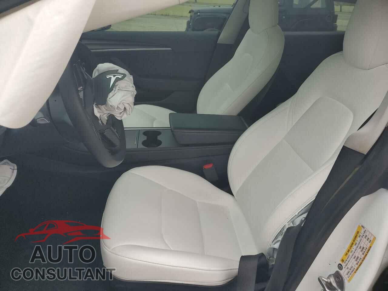 TESLA MODEL 3 2021 - 5YJ3E1EC5MF020257
