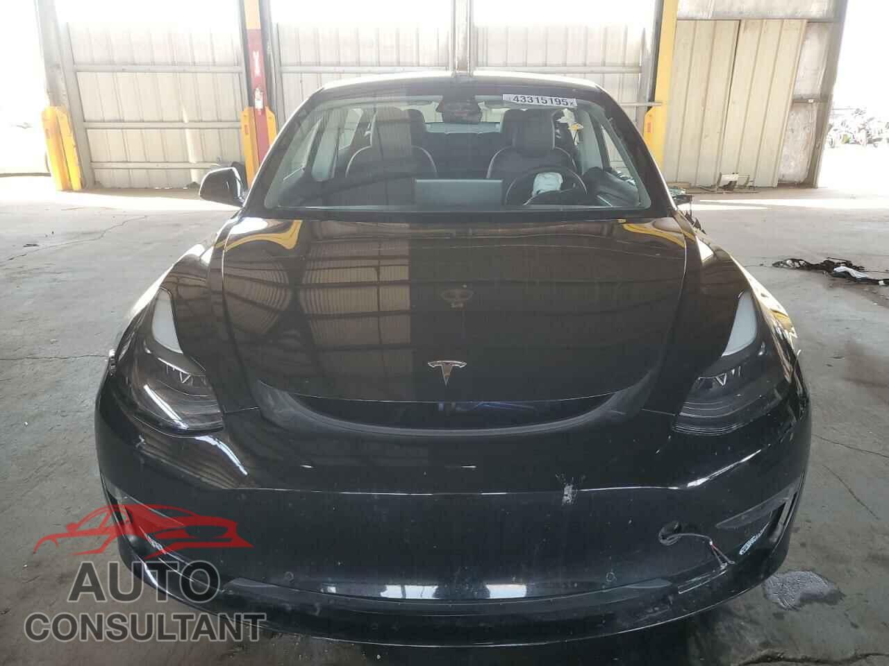 TESLA MODEL 3 2021 - 5YJ3E1EC0MF060360