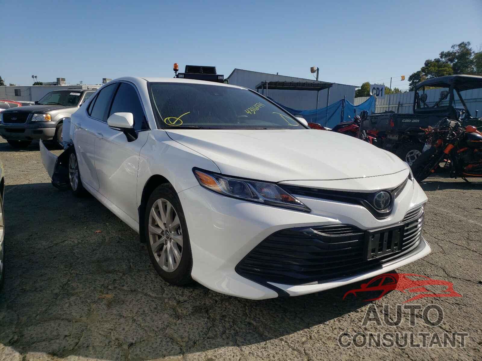 TOYOTA CAMRY 2020 - 4T1L11AK9LU935588