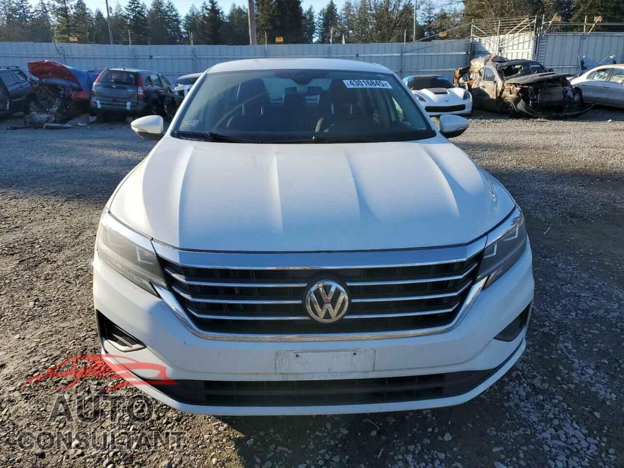 VOLKSWAGEN PASSAT 2020 - 1VWSA7A33LC007743
