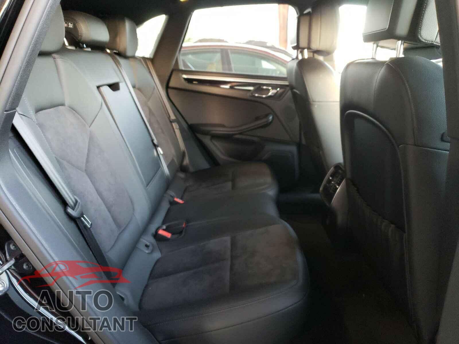 PORSCHE MACAN 2017 - WP1AB2A59HLB14849